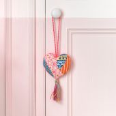 Kit di ornamenti da ricamare - Anchor - Cuore rosa pendente