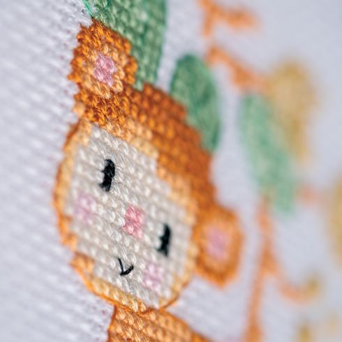 Kit Ricamo Completo Per Principianti – Libro Punto Croce Fai Da Te Con 143 Schemi, Telaio, Fili Colorati E Accessori Per Cucito Creativo