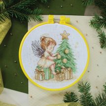 Kit per ricamo a punto croce con tamburo - Abris Art - Piccolo angelo di Natale