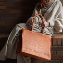 Custodia in pelle a maglia - Muud - Borsa shopper Bina XL - Whisky
